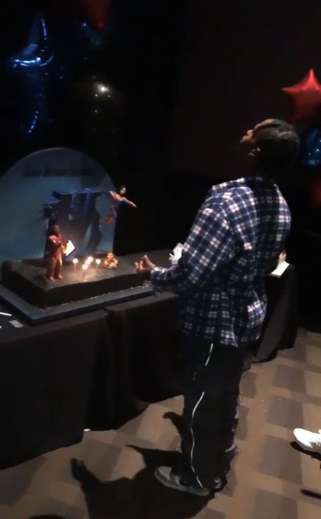 Kylie Jenner Throws Travis Scott An Epic Avengers Birthday Party E Online